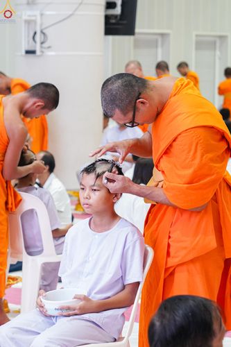 ภาพ No.316880:วันเสาร์ที่ 28 มีนาคม พ.ศ.2569 พิธีปลงผมนาคธรรมทายาท โครงการสามเณรยุวธรรมทายาท รุ่นที่ 34 โครงการสามเณรมัชฌิมธรรมทายาท รุ่นที่ 30 ณ มหารัตนวิหารคด 13 วัดพระธรรมกาย
