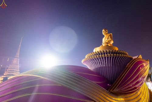 ภาพ No.294319:วันที่ 14 มกราคม พ.ศ. 2569 พิธีตักบาตรพระธรรมยาตรา ณ วัดสองพี่น้อง ต.ต้นตาล อ.สองพี่น้อง จ.สุพรรณบุรี ในโครงการธรรมยาตรา กตัญญูบูชา มหาปูชนียาจารย์ พระมงคลเทพมุนี(สด จนฺทสโร) พระผู้ปราบมาร อนุสรณ์สถาน 7 แห่ง ปีที่ 14