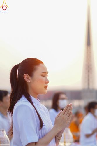 ภาพ No.122046:พิธีจุดประทีปถวายเป็นพุทธบูชา และบูชาธรรมมหาปูชนียาจารย์ พระมงคลเทพมุนี(สด จนฺทสโร) ในโครงการธรรมยาตรา กตัญญูบูชา มหาปูชนียาจารย์ พระมงคลเทพมุนี(สด จนฺทสโร) พระผู้ปราบมาร อนุสรณ์สถาน 7 แห่ง ปีที่ 12 วันที่ 31 มกราคม พ.ศ. 2567 ณ วัดพระธรรมกาย จ.ปทุมธานี