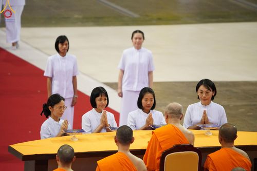 ภาพ No.153268:พิธีมุทิตาสักการะ พระภิกษุ-สามเณร ผู้สอบไล่ได้เปรียญธรรม ประโยค 1-2 ถึงประโยค ป.ธ.9 และบาลีศึกษา ประโยค1-2 ถึง บ.ศ.9 , พิธีมอบดวงแก้วสามเณรผู้ทรงบาลีไวยากรณ์ วัดพระธรรมกาย และ ศูนย์ส่งเสริมศีลธรรมในประเทศและต่างประเทศ วันอาทิตย์ที่ 8 กันยายน พ.ศ.2567