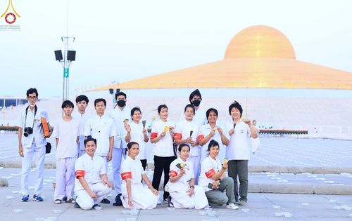 ภาพ No.58299:V.41 เทหมดใจ  ลุยต่อไป ร้อยซาวปี การเตรียมงาน การปฏิบัติงาน และการเก็บงาน ของเจ้าหน้าที่หน่วยงานต่างๆ เพื่อพิธีฉลองอายุวัฒนมงคล 80 ปี หลวงพ่อธัมมชโย และรับถวายมหาสังฆทาน 10,000 กว่าวัดทั่วประเทศ ในวันคุ้มครองโลก จันทร์ที่ 22 เมษายน พ.ศ. 2567