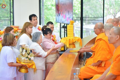 ภาพ No.162980:โครงการกฐินสามัคคีทั่วไทย 30,000 วัด บูชาธรรม 80 ปี หลวงพ่อธัมมชโย โดย คณะศิษยานุศิษย์วัดพระธรรมกาย ณ ศูนย์ปฎิบัติธรรมจันทบุรี วันที่ 18 ตุลาคม พ.ศ. 2567