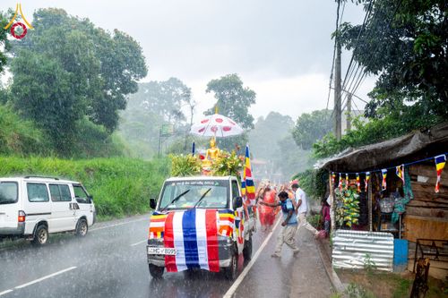 ภาพ No.226322:วันที่ 7-10 พฤษภาคม พ.ศ. 2568 โครงการเดินธรรมยาตรา สยาม-ลังกา ธรรมยาตรา ฉลองเทศกาลวิสาขบูชาแห่งชาติ ศรีลังกา บูชาธรรม 81 ปี หลวงพ่อธัมมชโย เมืองนูวราอิลิยา ประเทศศรีลังกา