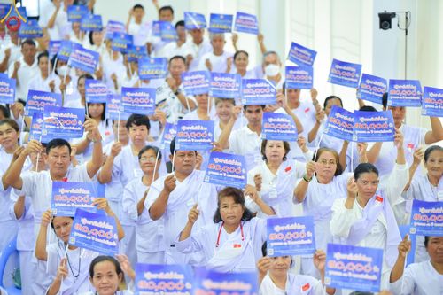 ภาพ No.156059:โครงการ อุบาสกแก้ว อุบาสิกาแก้ว รุ่นที่ 2 ตัวแทนทอดกฐินสามัคคีทั่วไทย 30,000 วัด ระหว่างวันที่ 13-15 กันยายน พ.ศ. 2567 ณ ศูนย์ปฏิบัติธรรมจันทบุรี จ.จันทบุรี