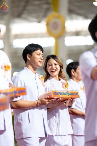 ภาพ No.167774:พิธีทอดกฐิน และ พิธีกรานกฐิน ในวันอาทิตย์ที่ 3 พฤศจิกายน พ.ศ. 2567 ณ วัดพระธรรมกาย จ.ปทุมธานี