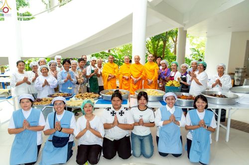 ภาพ No.243324:วันที่ 23-31 สิงหาคม พ.ศ. 2568 เจ้าหน้าที่ทุกสถานะ ทุ่มเทจัดงาน สัมมนารวมใจผู้นำบุญ เพื่องานกฐินสามัคคีทั่วไทย 30,000 วัด บูชาธรรม 81 ปี หลวงพ่อธัมมชโย