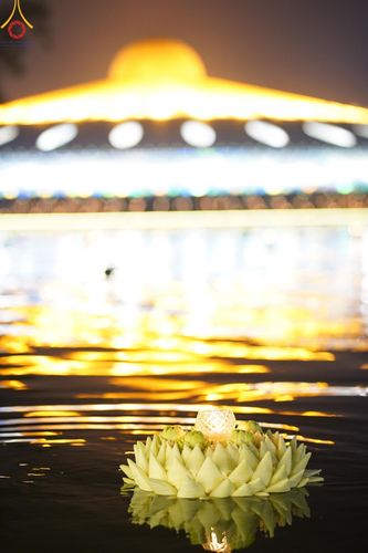 ภาพ No.170370:พิธีลอยกระทงธรรม ณ สระเศรษฐีทะเลบุญ มหาวิหารพระมงคลเทพมุนีฯ วัดพระธรรมกาย วันศุกร์ที่ 15 พฤศจิกายน พ.ศ.2567 (วันเพ็ญ 15 ค่ำ เดือน 12)