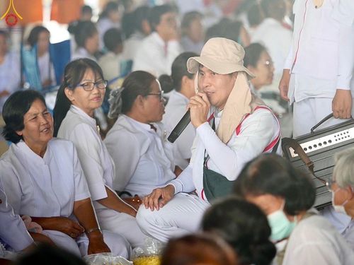 ภาพ No.191475:V.49 สารพัดV สารพัดดี ที่ธรรมยาตรา ในโครงการธรรมยาตรา กตัญญูบูชา มหาปูชนียาจารย์ พระมงคลเทพมุนี(สด จนฺทสโร) พระผู้ปราบมาร อนุสรณ์สถาน 7 แห่ง ปีที่ 13 ระหว่างวันที่ 2-31 มกราคม พ.ศ. 2568