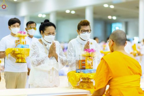 ภาพ No.85842:พิธีถวายคิลานเภสัชและอุปกรณ์การแพทย์ บูชาธรรมเนื่องในวันธรรมชัย วันที่ 19 สิงหาคม พ.ศ. 2566 ณ ห้องแก้วสารพัดนึก วัดพระธรรมกาย