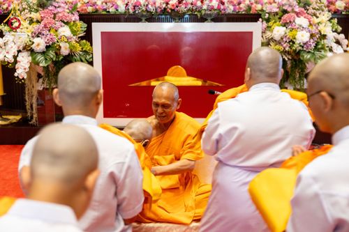 ภาพ No.144158:พิธีบรรพชาอุปสมบทหมู่ พระธรรมทายาทนานาชาติ(ภาษาจีน) รุ่น 19 ณ วัดพระธรรมกาย จ.ปทุมธานี วันเสาร์ที่ 13 กรกฎาคม พ.ศ. 2567