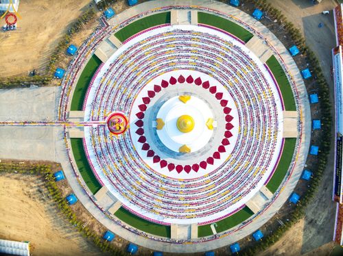 ภาพ No.116694:พิธีต้อนรับพระธรรมยาตรา ปีที่ 12 ณ อนุสรณ์สถานบางปลา จ.นครปฐม วันที่ 21 มกราคม พ.ศ. 2567