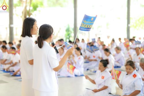 ภาพ No.158345:โครงการอบรมอุบาสก อุบาสิกาแก้ว  ตัวแทนทอดกฐิน 30,000 วัด ทั่วไทย บูชาธรรม 80 ปี หลวงพ่อธัมมชโย ระหว่างวันที่ 20-22 กันยายน พ.ศ. 2567 ณ จังหวัดบุรีรัมย์ รุ่นที่ 3