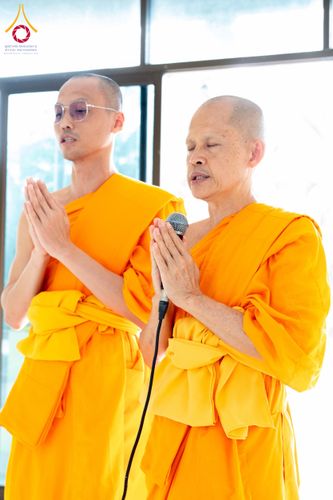 ภาพ No.208529:พิธีถวายสังฆทานแด่คณะสงฆ์ 323 วัด ปีที่ 21 ครั้งที่ 174 พิธีมอบกองทุนหนุนแรงใจช่วยครูใต้ ปีที่ 18 ครั้งที่ 138 และพิธีทำบุญอุทิศส่วนกุศลให้ผู้วายชนม์ ณ วัดบุณณาราม(วัดโคกงู) จ.นราธิวาส วันเสาร์ที่ 15 กุมภาพันธ์ พ.ศ.2568