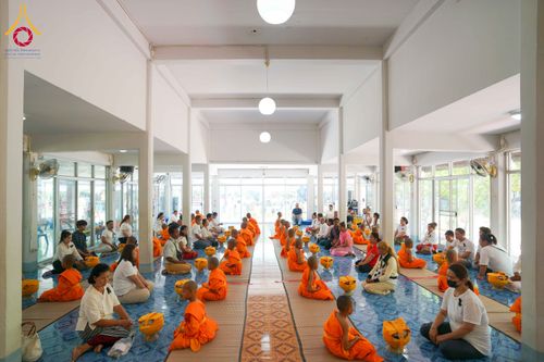 ภาพ No.318918:วันจันทร์ที่ ๖ เมษายน พ.ศ.๒๕๖๙  โครงการบรรพชาสามเณรภาคฤดูร้อน ประจำปี ๒๕๖๙  บูชาธรรม ๘๒ ปี หลวงพ่อธัมมชโย  ณ วัดห้วยตองสัก อำเภอจอมทอง จังหวัดเชียงใหม่