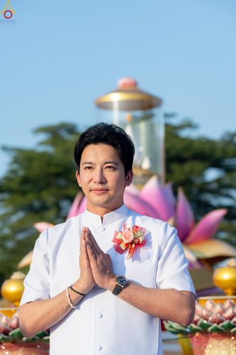 ภาพ No.293871:วันที่ 14 มกราคม พ.ศ. 2569 พิธีจุดประทีปถวายเป็นพุทธบูชา และบูชาธรรมมหาปูชนียาจารย์  ณ วัดสองพี่น้อง ต.ต้นตาล อ.สองพี่น้อง จ.สุพรรณบุรี ในโครงการธรรมยาตรา กตัญญูบูชา มหาปูชนียาจารย์ พระมงคลเทพมุนี(สด จนฺทสโร) พระผู้ปราบมาร อนุสรณ์สถาน 7 แห่ง ปีที่ 14