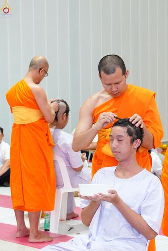 ภาพ No.316885:วันเสาร์ที่ 28 มีนาคม พ.ศ.2569 พิธีปลงผมนาคธรรมทายาท โครงการสามเณรยุวธรรมทายาท รุ่นที่ 34 โครงการสามเณรมัชฌิมธรรมทายาท รุ่นที่ 30 ณ มหารัตนวิหารคด 13 วัดพระธรรมกาย