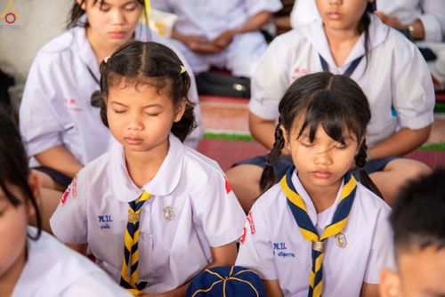 ภาพ No.301272:วันที่ 22 มกราคม พ.ศ. 2569 พิธีทอดผ้าป่าทำนุบำรุงศาสนสถาน ณ วัดใหม่พิบูลย์ผล อ.สองพี่น้อง จ.สุพรรณบุรี ในโครงการธรรมยาตรา กตัญญูบูชา มหาปูชนียาจารย์ พระมงคลเทพมุนี(สด จนฺทสโร) พระผู้ปราบมาร อนุสรณ์สถาน 7 แห่ง ปีที่ 14