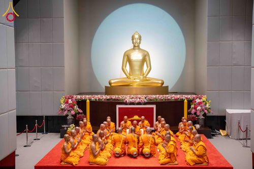 ภาพ No.298243:วันเสาร์ที่ 17 มกราคม พ.ศ. 2569 พิธีบรรพชาอุปสมบท โครงการอุปสมบทหมู่ บูชาธรรมครบ 117 ปี คุณยายอาจารย์มหารัตนอุบาสิกาจันทร์ ขนนกยูง  ณ อุโบสถพระไตรปิฎก วัดพระธรรมกาย