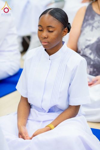 ภาพ No.313265:วันอาทิตย์ที่ 8 มีนาคม พ.ศ. 2569 พิธีสมโภชรูปเหมือนพระมงคลเทพมุนี (สด จนฺทสโร) และพิธีทอดผ้าป่าสามัคคีเพื่อสร้างวิหารพระมงคลเทพมุนี ณ วัดพุทธเคปทาวน์ ประเทศแอฟริกาใต้