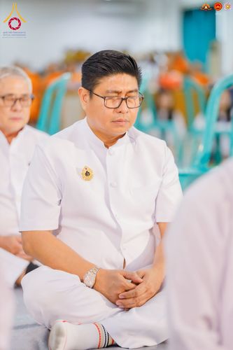 ภาพ No.284432:วันพุธที่ 17  ธันวาคม พ.ศ.2568  พิธีปลงผมนาคธรรมทายาท  โครงการบรรพชาสามเณรและบวชอุบาสิกาแก้ว  ณ วิทยาลัยศรีวิจายา (Sekolah Tinggi Agama Buddha Negeri Sriwijaya) เมืองตังเกอรัง จังหวัดบันเตน ประเทศอินโดนีเซีย