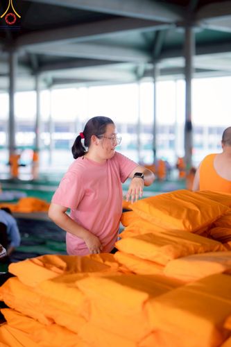 ภาพ No.220621:วันที่ 22 - 25 เมษายน พ.ศ. 2568 การต้อนรับพักค้างพระสังฆาธิการ และการเก็บงานพักค้าง เพื่องานวันคุ้มครองโลก ณ วัดพระธรรมกาย