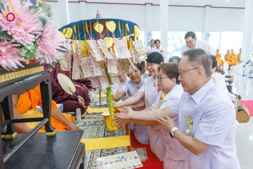 ภาพ No.192461:พิธีทอดผ้าป่าทำนุบำรุงศาสนสถาน ณ วัดศรีเมือง ต.ท่าทราย อ.เมืองสมุทรสาคร จ.สมุทรสาคร ในโครงการธรรมยาตรา กตัญญูบูชา มหาปูชนียาจารย์ พระมงคลเทพมุนี(สด จนฺทสโร) พระผู้ปราบมาร อนุสรณ์สถาน 7 แห่ง ปีที่ 13 วันที่ 9 มกราคม พ.ศ. 2568