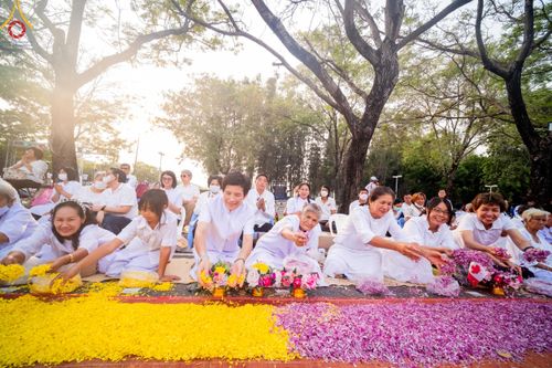 ภาพ No.120059:พิธีต้อนรับพระธรรมยาตรา ในโครงการธรรมยาตรา กตัญญูบูชา มหาปูชนียาจารย์ พระมงคลเทพมุนี(สด จนฺทสโร) พระผู้ปราบมาร อนุสรณ์สถาน 7 แห่ง ปีที่ 12 วันที่ 28 มกราคม พ.ศ. 2567 ณ วัดพระธรรมกาย จ.ปทุมธานี