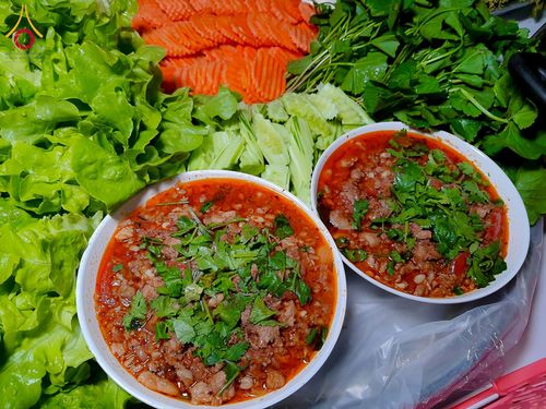 ภาพ No.196961:พิธีถวายภัตตาหารเป็นสังฆทาน แด่พระธรรมยาตรา ณ วัดโบสถ์(บน) ตำบลบางคูเวียง อำเภอบางกรวย จังหวัดนนทบุรี ในโครงการธรรมยาตรา กตัญญูบูชา มหาปูชนียาจารย์ พระมงคลเทพมุนี(สด จนฺทสโร) พระผู้ปราบมาร อนุสรณ์สถาน 7 แห่ง ปีที่ 13 วันที่ 18 มกราคม พ.ศ. 2568