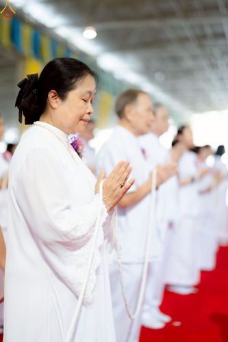 ภาพ No.247104:วันที่ 21 กันยายน พ.ศ. 2568 งานบุญวันอาทิตย์ พิธีจุดเทียนใจ ไฟนิรันด์ อนันตชัย ณ วัดพระธรรมกาย จ.ปทุมธานี