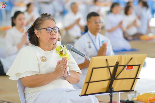 ภาพ No.240121:วันเสาร์ที่ 23 สิงหาคม พ.ศ. 2568 (วันพระ แรม 14 ค่ำ เดือน 9) พิธีบุพเปตพลี ครั้งที่ 169 ร่วมอุทิศบุญแด่หมู่ญาติที่ล่วงลับไปแล้ว และสืบทอดอายุพระพุทธศาสนา ณ หอฉันคุณยายอาจารย์ฯ วัดพระธรรมกาย