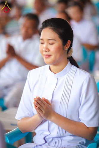 ภาพ No.170778:พิธีทอดกฐิน ณ วัดมงคลพุการาม ปทุมธานี ในโครงการกฐินสามัคคีทั่วไทย 30,000 วัด บูชาธรรม 80 ปี หลวงพ่อธัมมชโย โดยคณะศิษยานุศิษย์วัดพระธรรมกาย วันที่ 27 ตุลาคม พ.ศ. 2567