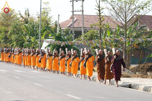 ภาพ No.132084:พิธีต้อนรับ พระ-สามเณร ธรรมยาตรา ในโครงการบรรพชา 1,250 รูป ณ แดนประสูติ สวนลุมพินี ประเทศเนปาล วันที่ 16-17 มีนาคม พ.ศ. 2567