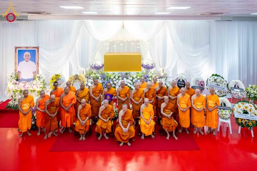 ภาพ No.315185:วันจันทร์ที่ 23 มีนาคม พ.ศ. 2569 พิธีบำเพ็ญกุศล คุณพ่อณรงค์ จินตมากุล  สิริอายุ 99 ปี 11 เดือน โยมบิดา พระครูปลัดรัตนวีรวัฒน์ (รังสฤษดิ์ อิทฺธิจินตโก) ที่ปรึกษาเจ้าคณะจังหวัดปทุมธานี เจ้าอาวาสวัดพระธรรมกาย  ณ ห้องปลูกศรัทธา 2 วัดพระธรรมกาย ปทุมธานี