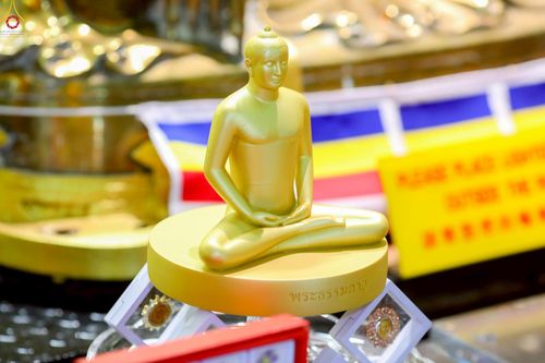 ภาพ No.245058:วันที่ 30-31 สิงหาคม พ.ศ. 2568 พิธีฉลองสมโภช พระบรมสารีริกธาตุ ณ วัดพระธรรมกายกัวลาลัมเปอร์ ประเทศมาเลเซีย เพื่ออัญเชิญไปประดิษฐาน ณ วัดพุทธมหาวิหาร ประเทศศรีลังกา