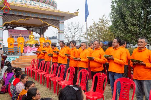 ภาพ No.209814:วันที่ 28 กุมภาพันธ์ พ.ศ.2568 พิธีเปิดโครงการบวชสามเณร พิธีถวายไทยธรรม พิธีขอขมามอบผ้าไตร  ณ เมืองปาตัน ประเทศเนปาล