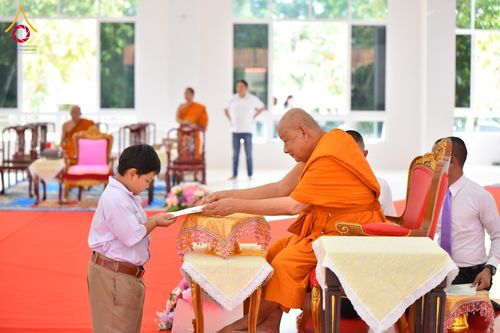 ภาพ No.152541:พิธียกฉัตรขาว 5 ชั้น กางกั้นถวายองค์พระประธาน อาคารปฏิบัติธรรมวัดสายสุวพรรณ ต.คลองสี่ อ.คลองหลวง จ.ปทุมธานี วันเสาร์ที่ 7 กันยายน พ.ศ. 2567