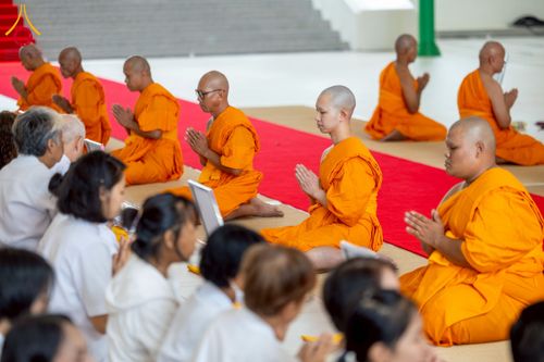 ภาพ No.244829:วันเสาร์ที่ 6 กันยายน พ.ศ. 2568 พิธีถวายบาตร บรรพชา อุปสมบทของนาคธรรมทายาท โครงการอุปสมบทหมู่บูชาธรรมครบรอบ 108 ปี  วันครูผู้ค้นพบวิชชาธรรมกาย ณ โบสถ์พระไตรปิฎก วัดพระธรรมกาย