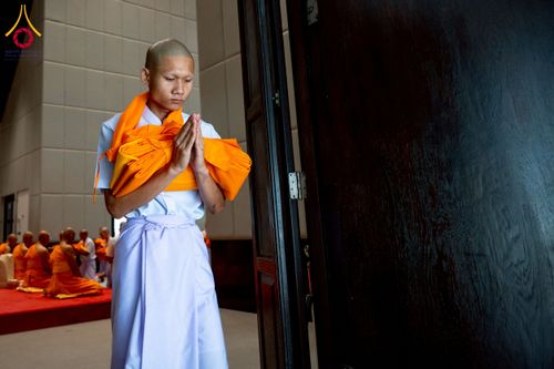 ภาพ No.256233:วันที่ 4 ตุลาคม พ.ศ. 2568 พิธีบรรพชาอุปสมบท  โครงการอุปสมบทหมู่บูชาธรรม 141 ปี  พระมงคลเทพมุนี (สด จนฺทสโร) ณ โบสถ์พระไตรปิฏก วัดพระธรรมกาย จ.ปทุมธานี