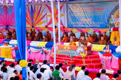 ภาพ No.176218:พิธีทอดกฐินสมทบ โดยมูลนิธิธรรมกาย ในนามหลวงพ่อธัมมชโย ณ วัดสัทธนารามา บานา วิหาร เมืองไดยุน รัฐอรุนาจาลประเทศ ประเทศอินเดีย วันที่ 15 พฤศจิกายน พ.ศ. 2567