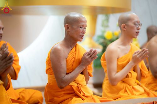 ภาพ No.278287:วันศุกร์ที่ 5 ธันวาคม พ.ศ. 2568 (วันพ่อแห่งชาติ) พิธีบรรพชาอุปสมบทหมู่ธรรมทายาท จำนวน 16 รูป โครงการบรรพชาอุปสมบทหมู่ รุ่นบูชาธรรมมหาปูชนียาจารย์ ประจำปี 2568  ณ ศูนย์ปฏิบัติธรรมและอบรมเยาวชนพระนครศรีอยุธยา จ.พระนครศรีอยุธยา