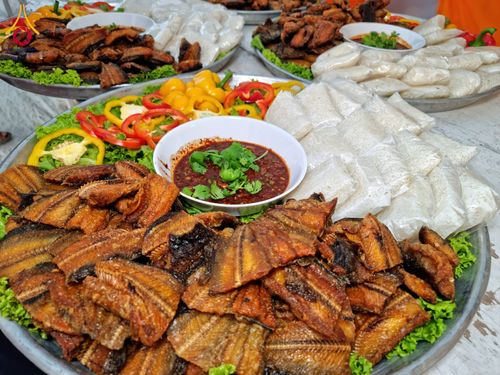 ภาพ No.119111:พิธีถวายภัตตาหารเป็นสังฆทาน แด่คณะพระธรรมยาตรา วันที่ 27 มกราคม พ.ศ. 2567 ณ อนุสรณ์สถานบางปลา จ.นครปฐม