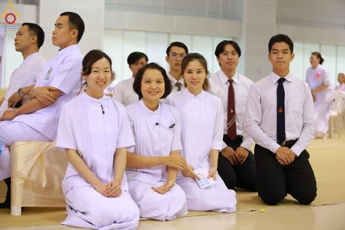 ภาพ No.125408:V.27 มาฆะ สาธุ  การรับบุญเตรียมงาน ปฎิบัติงาน เก็บงาน ของเจ้าหน้าที่หน่วยงานต่างๆ เพื่อวันมาฆบูชา วันเสาร์ที่ 24 กุมภาพันธ์  พ.ศ. 2567 ณ วัดพระธรรมกาย จ.ปทุมธานี