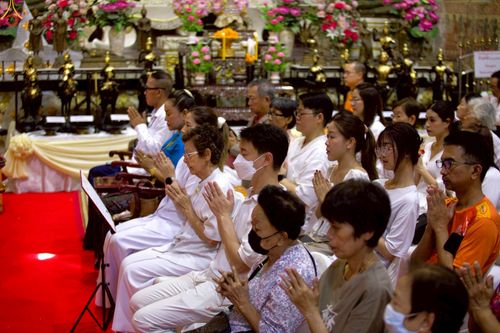 ภาพ No.260539:วันที่ 19 ตุลาคม พ.ศ. 2568 พิธีทอดกฐินสามัคคีทั่วไทย 30,000 วัด โดยคณะศิษยานุศิษย์ บูชาธรรม 81 ปี หลวงพ่อธัมมชโย ณ วัดละมุด อ.นครชัยศรี จ.นครปฐม