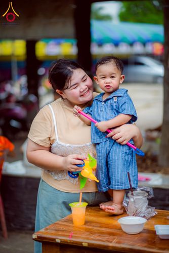 ภาพ No.177187:พิธีทอดกฐิน ณ วัดตรีมิตรประดิษฐาราม ต.รางหวาย อ.พนมทวน จ.กาญจนบุรี ในโครงการทอดกฐินสามัคคีทั่วไทย 30,000 วัด บูชาธรรม 80 ปี หลวงพ่อธัมมชโย โดยคณะศิษยานุศิษย์วัดพระธรรมกาย วันที่ 15 พฤศจิกายน พ.ศ. 2567