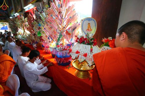 ภาพ No.95601:พิธีทอดกฐินสามัคคีทั่วไทย 5,000 วัด ณ วัดป่าแดง จ.เชียงราย วันที่ 16 พฤศจิกายน พ.ศ. 2566