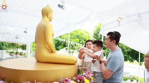 ภาพ No.139477:กิจกรรมวันวิสาขบูชา ณ Dhammakaya Centre Singapore วันที่ 21-22 พฤษภาคม พ.ศ. 2567