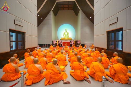 ภาพ No.62083:พิธีอุปสมบทในโครงการอุปสมบทหมู่ บูชาธรรมหลวงพ่อธัมมชโย พ.ศ.2567 ณ อุโบสถ วัดพระธรรมกาย จ.ปทุมธานี วันที่ 13-15 เมษายน พ.ศ. 2567