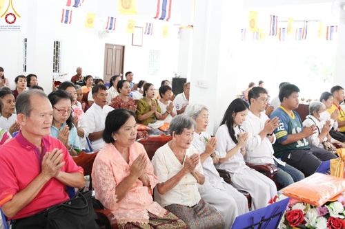 ภาพ No.168290:พิธีทอดกฐิน ณ วัดน้ำพุ จ.นครราชสีมา ในโครงการกฐินสามัคคีทั่วไทย 30,000 วัด บูชาธรรม 80 ปี หลวงพ่อธัมมชโย โดยคณะศิษยานุศิษย์วัดพระธรรมกาย วันที่ 20 ตุลาคม พ.ศ. 2567