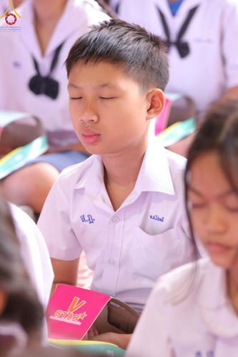 ภาพ No.203485:พิธีทอดผ้าป่าทำนุบำรุงศาสนสถาน ณ วัดตะเคียน ตำบลบางคูเวียง อำเภอบางกรวย จังหวัดนนทบุรี ในโครงการธรรมยาตรา กตัญญูบูชา มหาปูชนียาจารย์ พระมงคลเทพมุนี(สด จนฺทสโร) พระผู้ปราบมาร อนุสรณ์สถาน 7 แห่ง ปีที่ 13 วันที่ 29 มกราคม พ.ศ. 2568