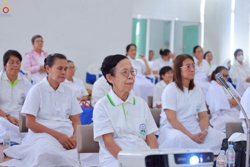 ภาพ No.247540:วันที่ 19-21 กันยายน พ.ศ. 2568 โครงการบวชอุบาสกแก้ว อุบาสิกาแก้ว ตัวแทนทอดกฐิน 30,000 วัด รุ่นที่ 2 ณ ศูนย์กัลยาณมิตรบางพลี สมุทรปราการ